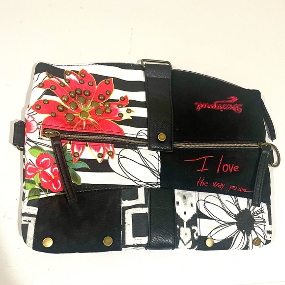 DeSigual Clutch/Crossbody - Picture 2 of 8
